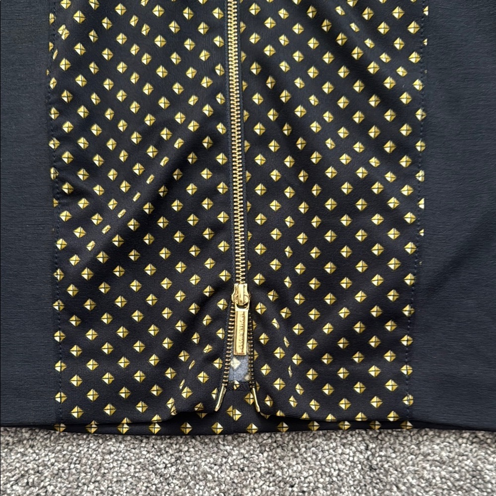 Michael Kors Black Pencil Skirt - Picture 5 of 7